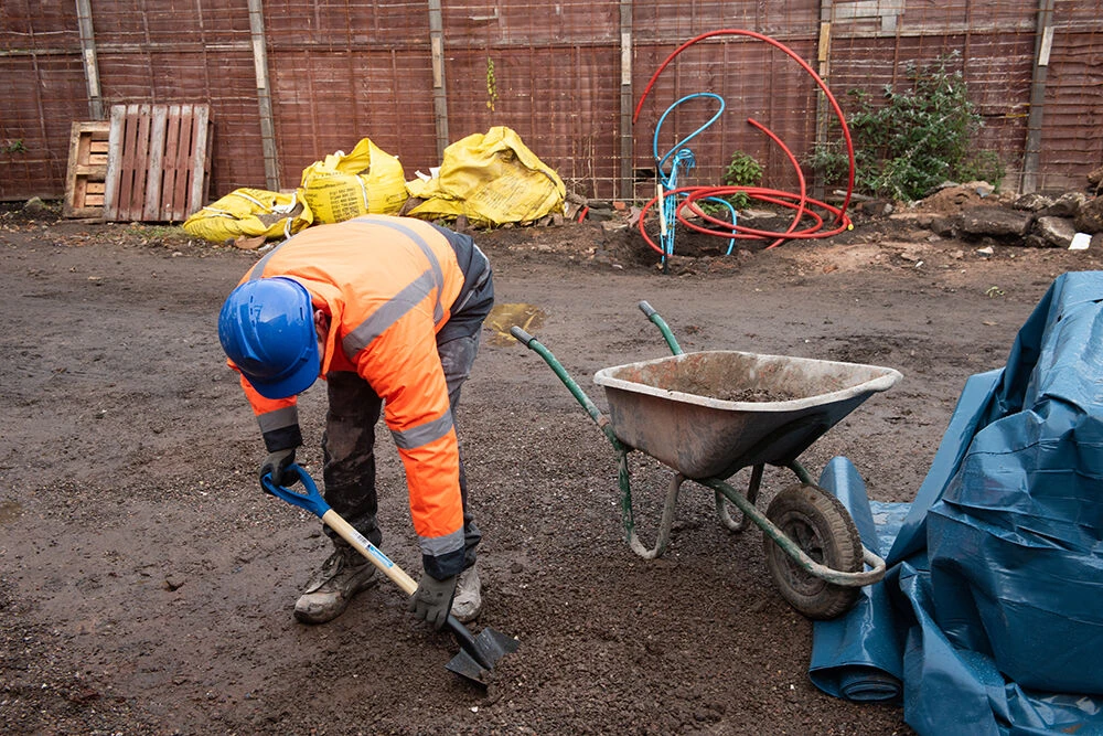 Silverline Garden Shovel 980mm 3 Silverline Garden Shovel 980mm - Image 3
