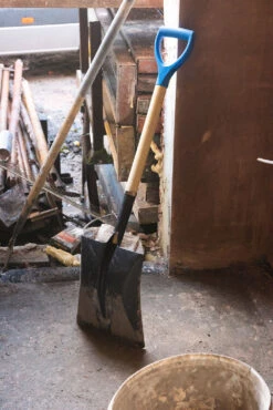 Silverline Garden Shovel 980mm 7 Silverline Garden Shovel 980mm -Silverline GT30 ENINSWNM3