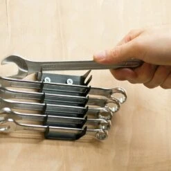 Silverline DIY Combination Spanner Set Metric 6 Piece (8-17mm) -Silverline silverline diy combination spanner set metric 6 piece 8 17mm 4 40268 p