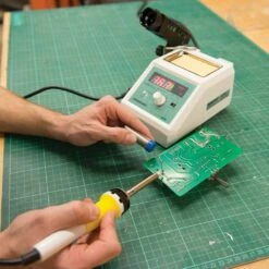 Silverline Electric Soldering Iron Station 48W -Silverline silverline electric soldering iron station 48w 3 41530 p